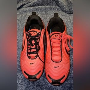 Nike Airmax 720 University Red (M9.5) (W11)